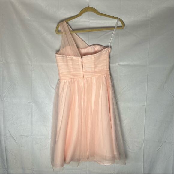 David’s Bridal Peachy Pink Tulle One Shoulder Mini Bridesmaid Dress Size 4 - Picture 2 of 5